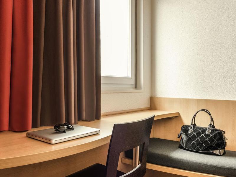 Ibis Budget - Porte De Bagnolet Ngoại thất bức ảnh