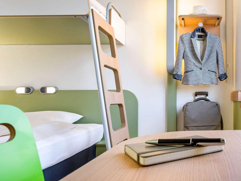 Ibis Budget - Porte De Bagnolet Phòng bức ảnh