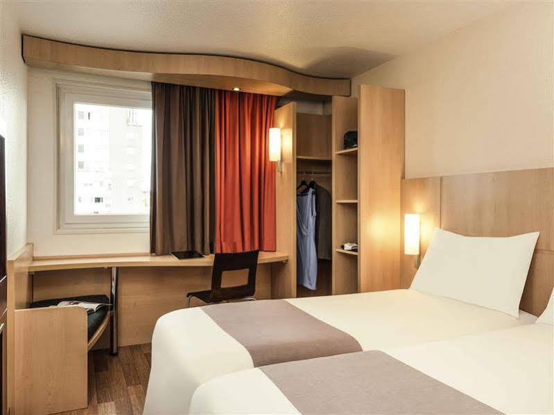 Ibis Budget - Porte De Bagnolet Ngoại thất bức ảnh
