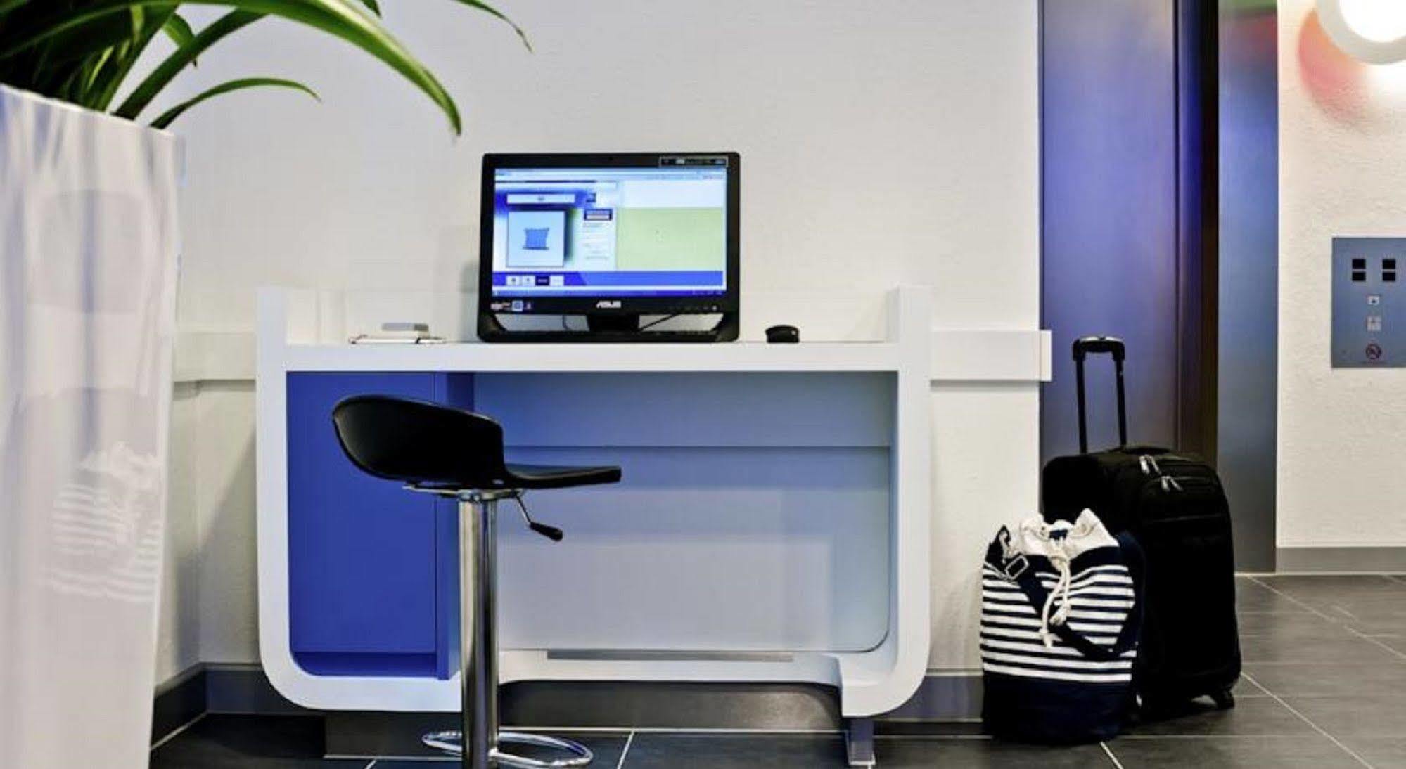 Ibis Budget - Porte De Bagnolet Ngoại thất bức ảnh