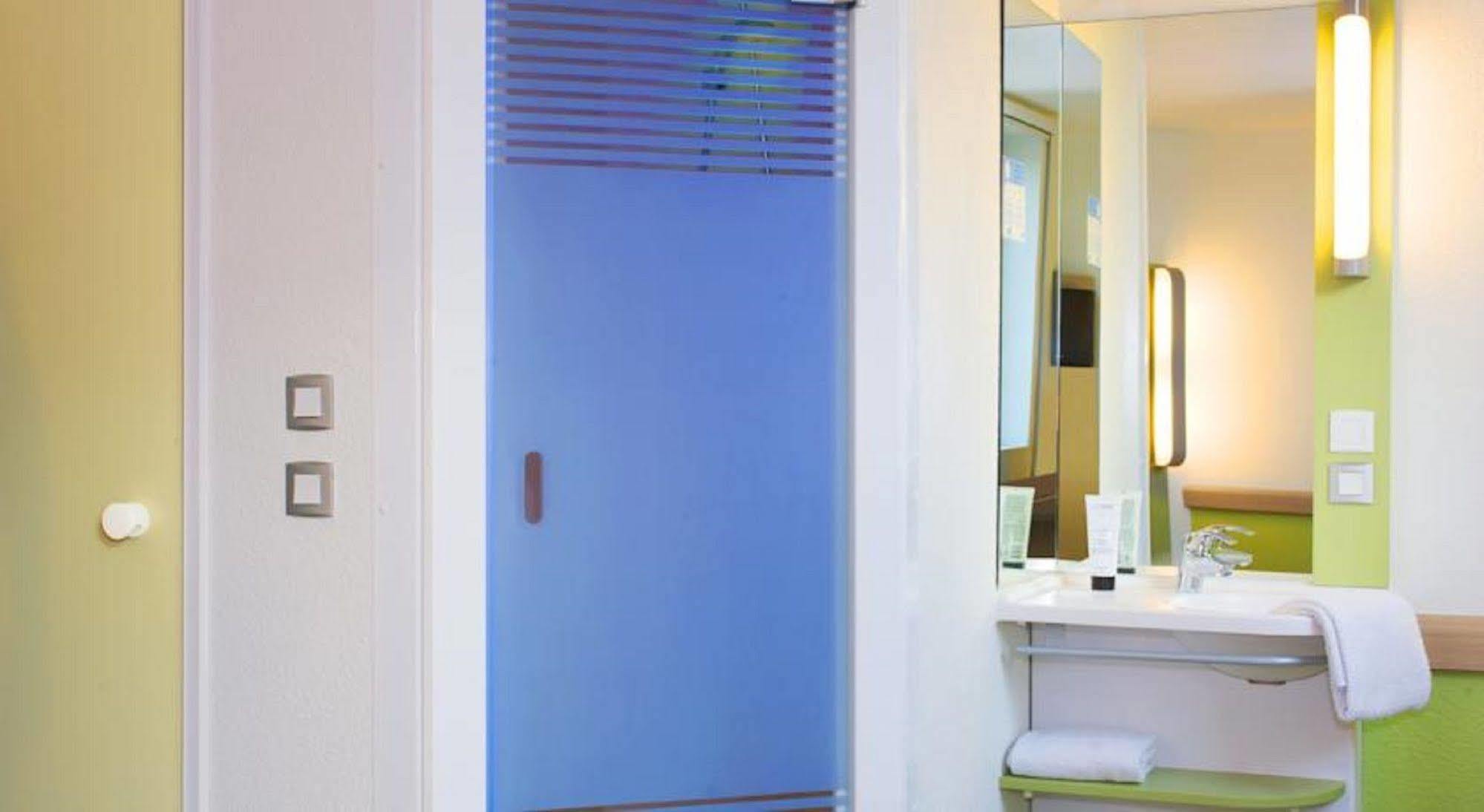 Ibis Budget - Porte De Bagnolet Ngoại thất bức ảnh